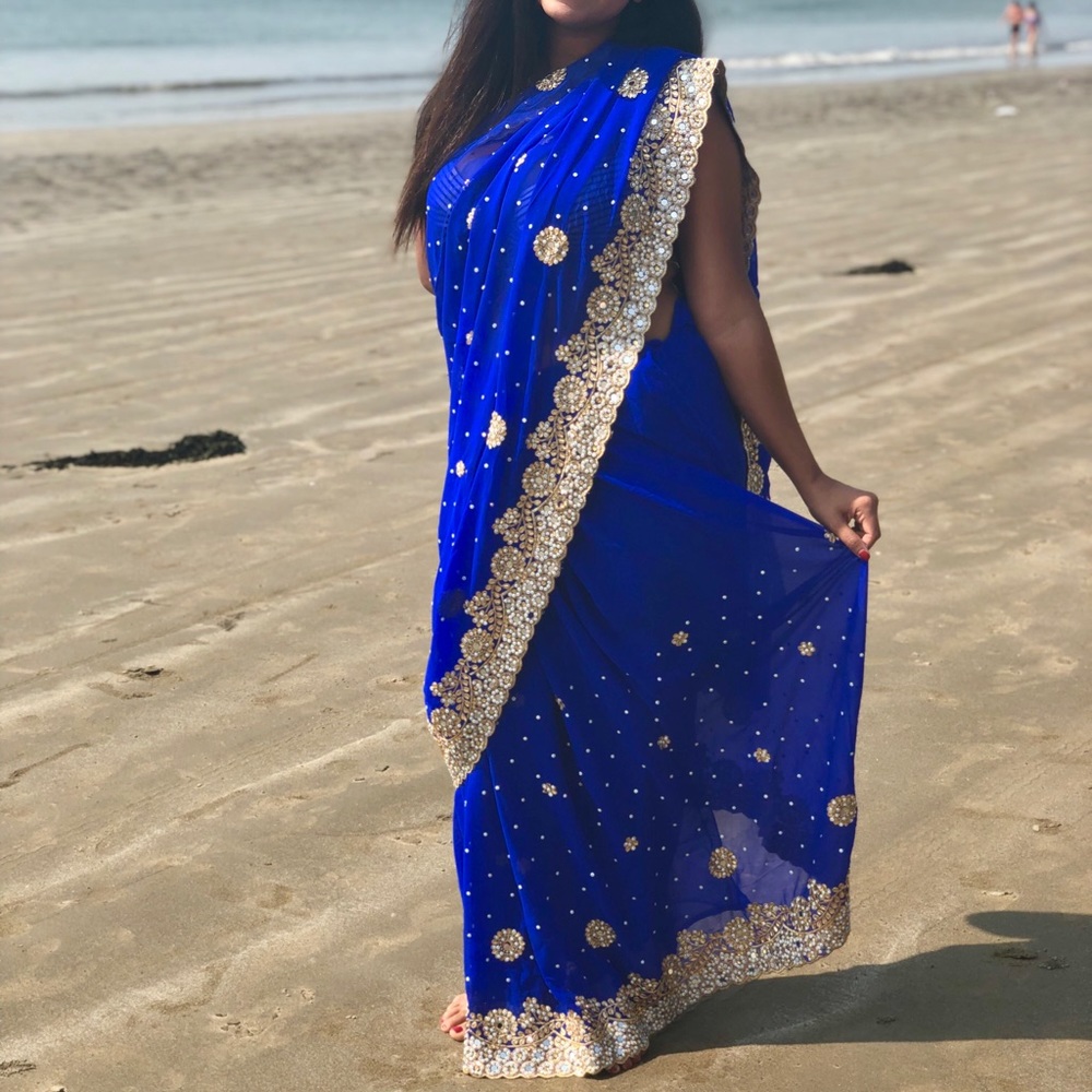 Saree (gold and blue)